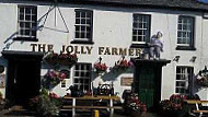 The Jolly Farmer outside