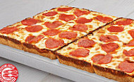 Jet's Pizza food