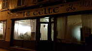 Le Celte outside