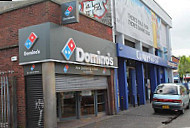 Domino's Pizza outside