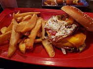 Red Robin Gourmet Burgers And Brews food