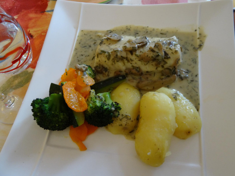 restaurant image
