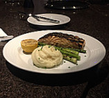 Nero's Italian Steakhouse food