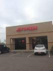 Jet's Pizza outside