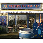 Creperie du Port inside