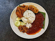 Kak Nor Nasi Lemok Kemasik inside