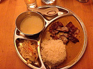 Tibet Haus food