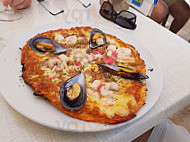 Cala Moreya food