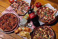 Lush Pizza food