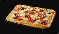 Domino's Pizza food