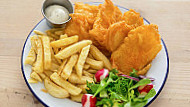 FLADDA Fish Chips food