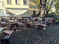 Schlossplatz.cafe Moez Labidi inside