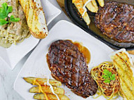 Riverview Steak food