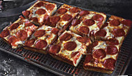 Jet's Pizza food