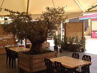 Le P'tit Resto inside