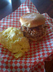 Allen’s Bbq Company food