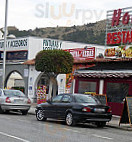 Doner Kebab Y Pollos Albir outside