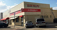 Golden Wok Grill outside