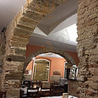 La Taperia inside