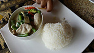 Kob's Thai Kitchen food