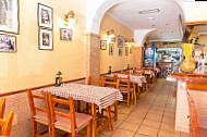 Pizzeria Geppetto inside