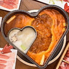 Zhàng Péng Lǐ Huǒ Guō Biàn Dāng In The Tent Hotpot Bento inside