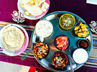 Orchha Hut Restaurant food