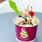 Menchie's Frozen Yogurt food