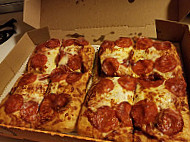 Little Caesars Pizza food