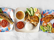 Ayam Penyet Mbc Route 502 Klebang food