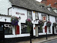 The Red Lion outside