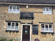 The Cottage Tea Rooms outside