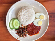 Nasi Lemak Sotong Mama Adam inside