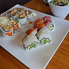 Makimono Sushi Bar & Restaurant- Airport food