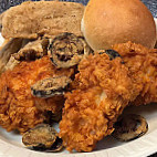 Charlie's Chicken Of Skiatook food