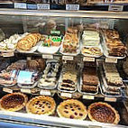 Williamsford Pie Company food