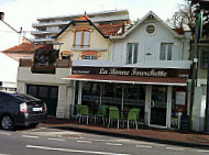 La Bonne Fourchette outside