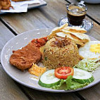 Medan Selera Bentayan food