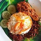 Nasi Nyonya Nasi Lemak food