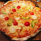 Die Pizzeria food