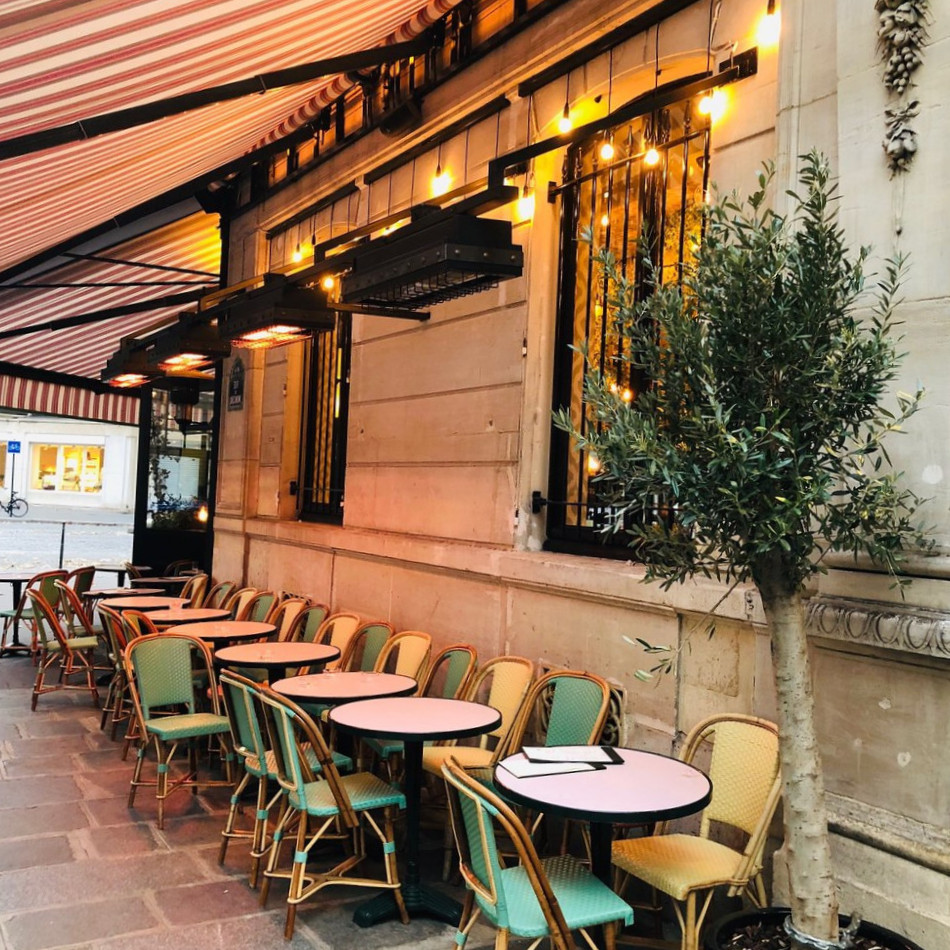 restaurant image