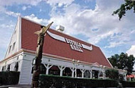 Buffalo Grill outside