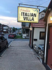 Finelli's Italian Villa outside