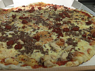 Fratelli Pizza food