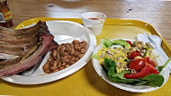 Buzzie's -b-q food