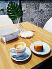 Cake Café food