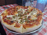 Carpenetti's Italian Pizzeria food