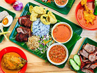 Nasi Kerabu Mek food