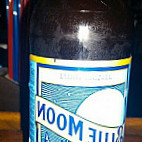 Blue Moon And Grill food