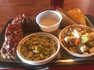 Wiley's Championship Bbq food